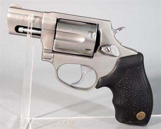 Taurus 327 .327 Fed Mag 6-Shot Revolver SN# CR53492, In Leather Holster