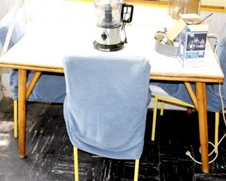 Vintage  Table with 4 chairs - $125.00