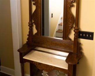 Antique Pulaski Lion’s Head Hall Tree