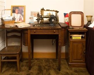 Vintage Rotary Sewing Machine MOTOR number 95383 by White Sewing Machine Corporation with sewing cabinet desk table