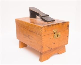 Antique vintage shoeshine kit