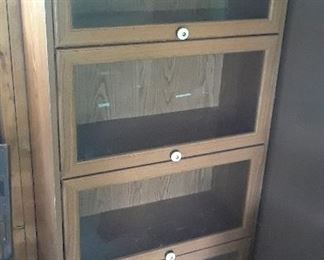 Hi barrister cabinet