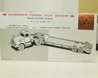 First Gear 1959 International RF-200 Tandem axel Tractor w/Lowboy Trailer (Summer Farm Toy Show 1997) / 1/34 scale / NIB