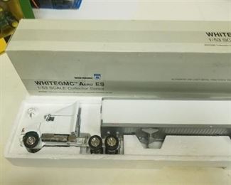 Tonkin / WHITEGMC Aero ES Tractor and Fruehuf 48' Single Trailer / 1/53 scale / See PIX / NIB