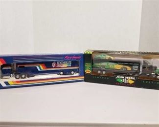 2 each 1/64 scale semi / Featherlite semi / John Deere semi NIB