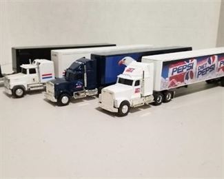 4 each ERTL 1/64 scale semi / Pepsi / Express Mail / U S Mail / Black Semi