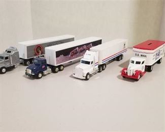 4 each ERTL 1/64 scale semi / US Mail (Bank) / US Mail / Pepsi/Stroh's Beer