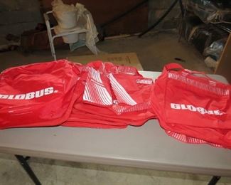 VINTAGEGLOBUS SHOULDER BAGS.