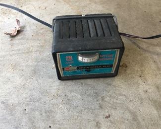 BATTERY CHARGER.