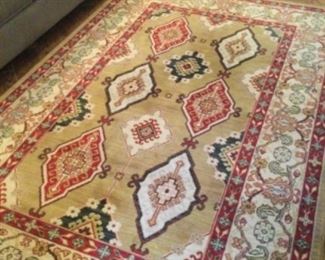 Area rug. 8’ by 5’