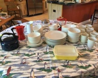 HOME White Dinnerware Set