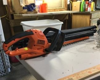 Black and Decker trimmer