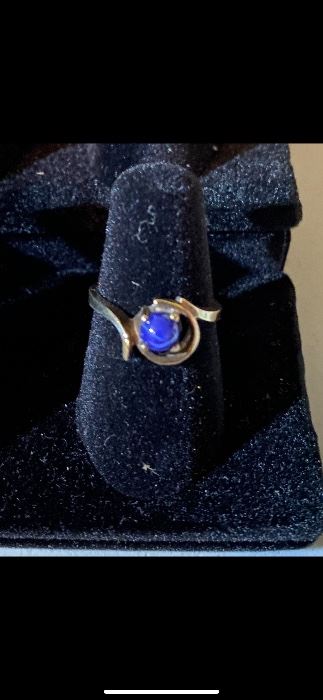 Star Sapphire Set in 10K Gold Ring $100.00