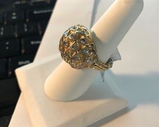 18K Gold 2.5 Carat TW Diamond Ring