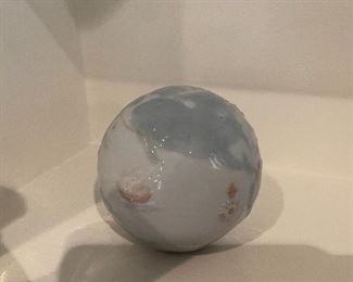 Lladro globe