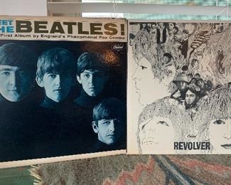 2 Beatles Records