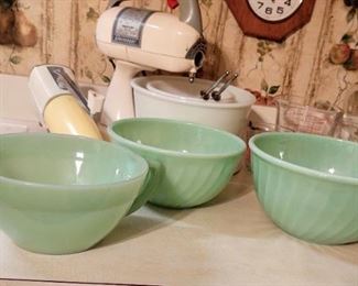 Jadeite bowls