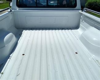 Bed in excellent condition