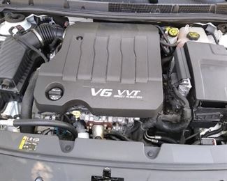 Super clean V6 engine