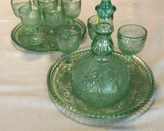 Vintage cordial set