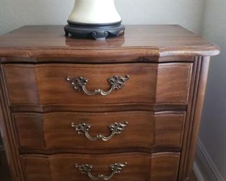 1 bed side table nightstand.