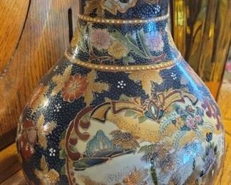 Embellished Vintage Oversized Scalloped Vase
