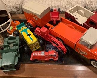 Vintage Uhaul Toy Truck & Trailer.