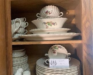 Spode China Set “Wicker Lane”.