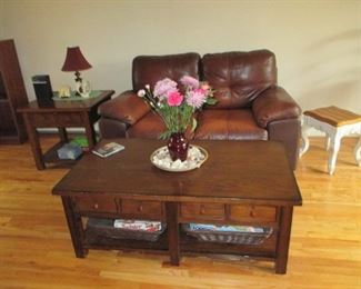Comfortable Leather Sofa Suite With Ethan Allen Tables