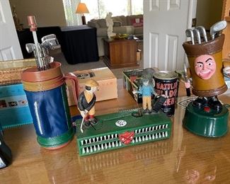 WROUGHT IRION GOLFERS