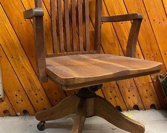 Circa 1930 oak office swivel chair 
