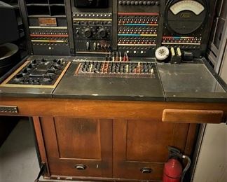 Local test switchboard by Western Electric
 ...To Register and To Bid go to https://capitolsalesservices.hibid.com