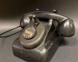 1930s Leich 'convertible'  900 magneto telephone  (Photos by BC of Capitol Sales Services ) ...To Register and To Bid go to https://capitolsalesservices.hibid.com..