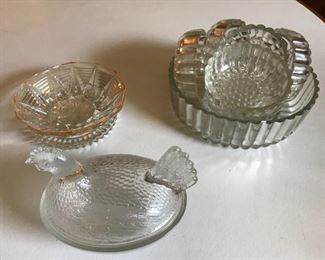 Hen on Nest. Vintage Glassware