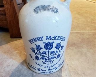 Vintage Henry McKenna Kentucky Whiskey Liquor Jug Half Gallon