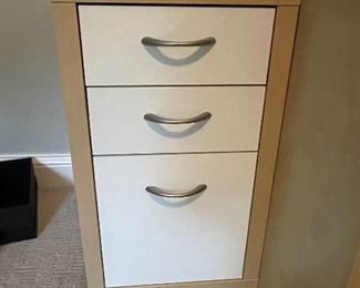 File cabinet w/ drawers