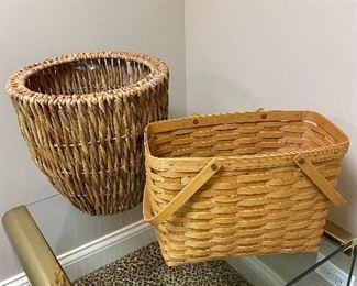 Longaberger basket w/ handles, rattan basket