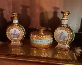 Le Mieux Decorative jars and tray 