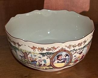 Additional view of Snow White bowl