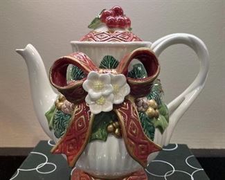 Fitz & Floyd Rose teapot