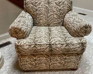 Henredon pair of arm chairs