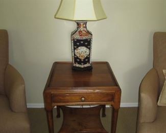 SIDE TABLE AND LAMP BY MILLING ROAD