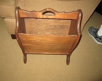 MAGAZINE RACK