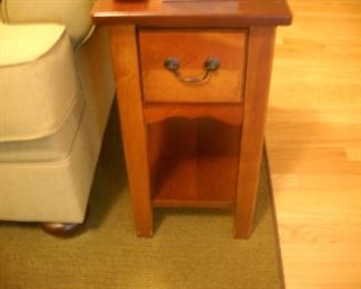 SIDE TABLE