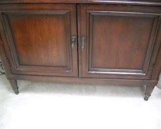 CABINET BY MILLING ROAD