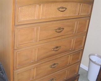 CHEST OF DRAWERS BY DIXIE