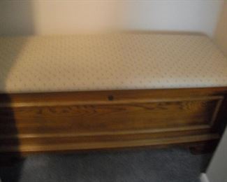 LANE CEDAR CHEST