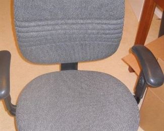 DESK CHAIR