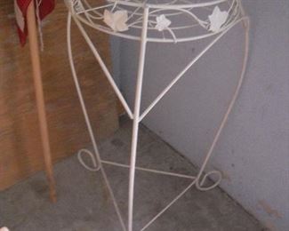 PLANT STAND