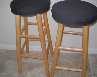 STOOLS
